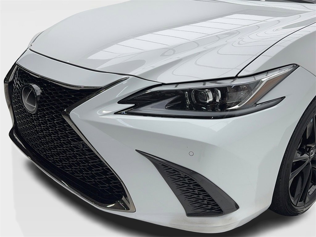 Used 2023 Lexus ES 350 F Sport image 5