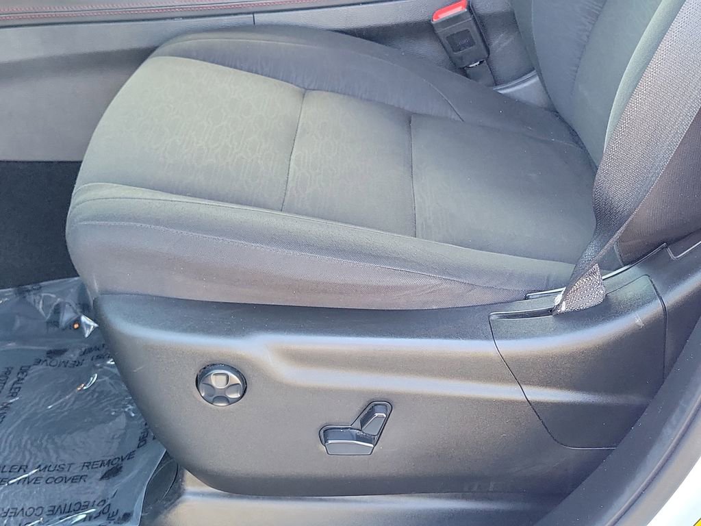 Used 2023 Dodge Durango GT image 15