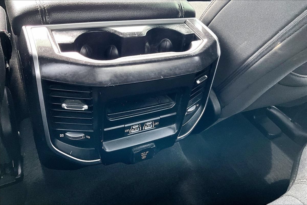 Used 2021 RAM 1500 Big Horn AWD/4WD image 31