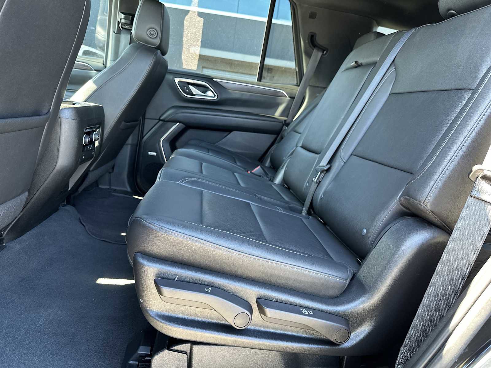 Used 2022 Chevrolet Tahoe Z71 image 21