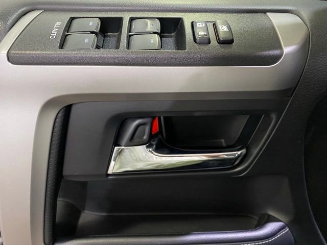 Used 2020 Toyota 4Runner SR5 Premium w/ Moonroof Package image 13