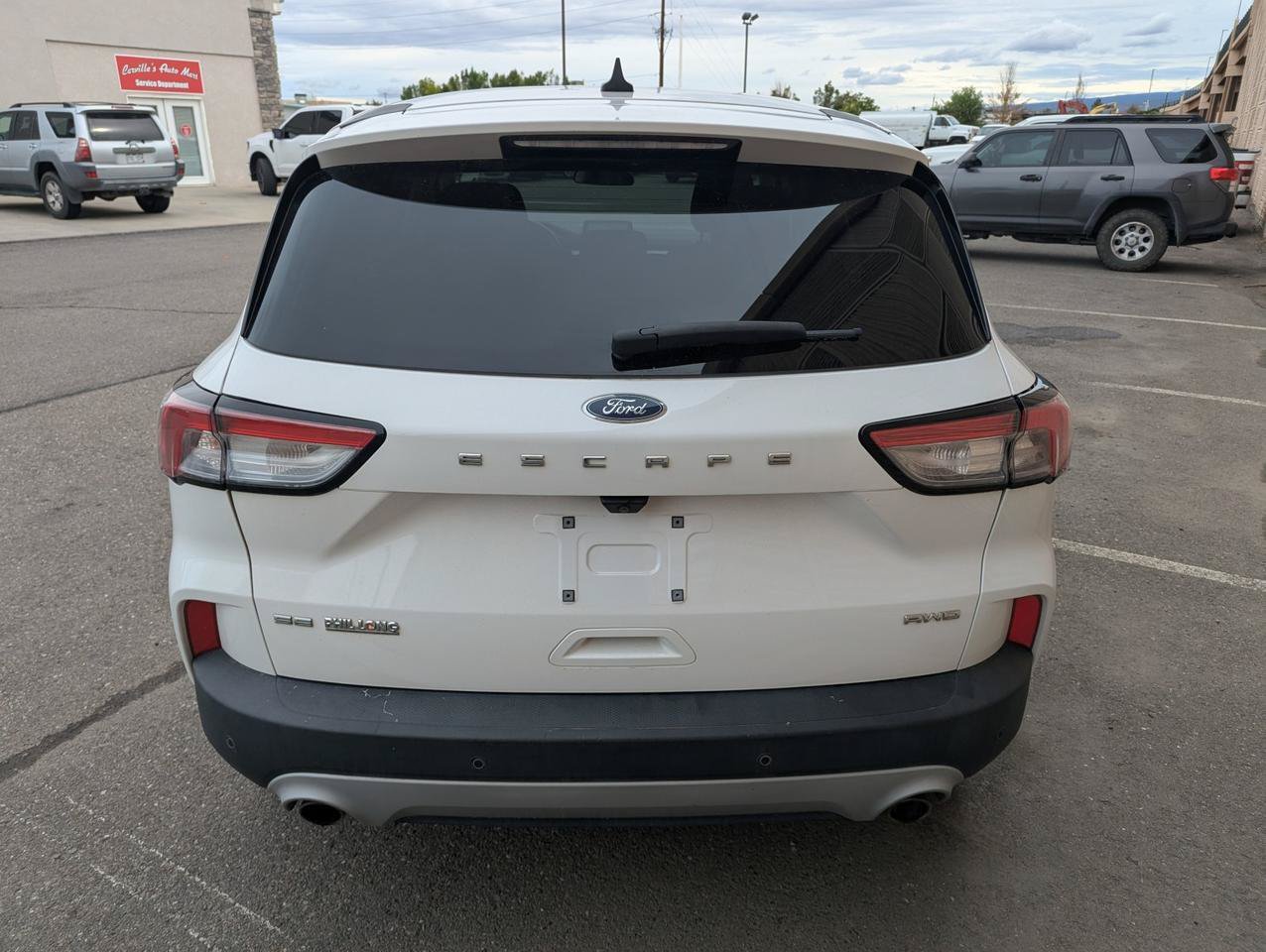 Used 2022 Ford Escape SE w/ Convenience Package AWD/4WD image 4