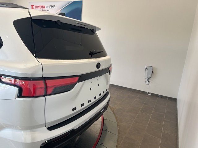 New 2026 Toyota Sequoia Platinum image 5