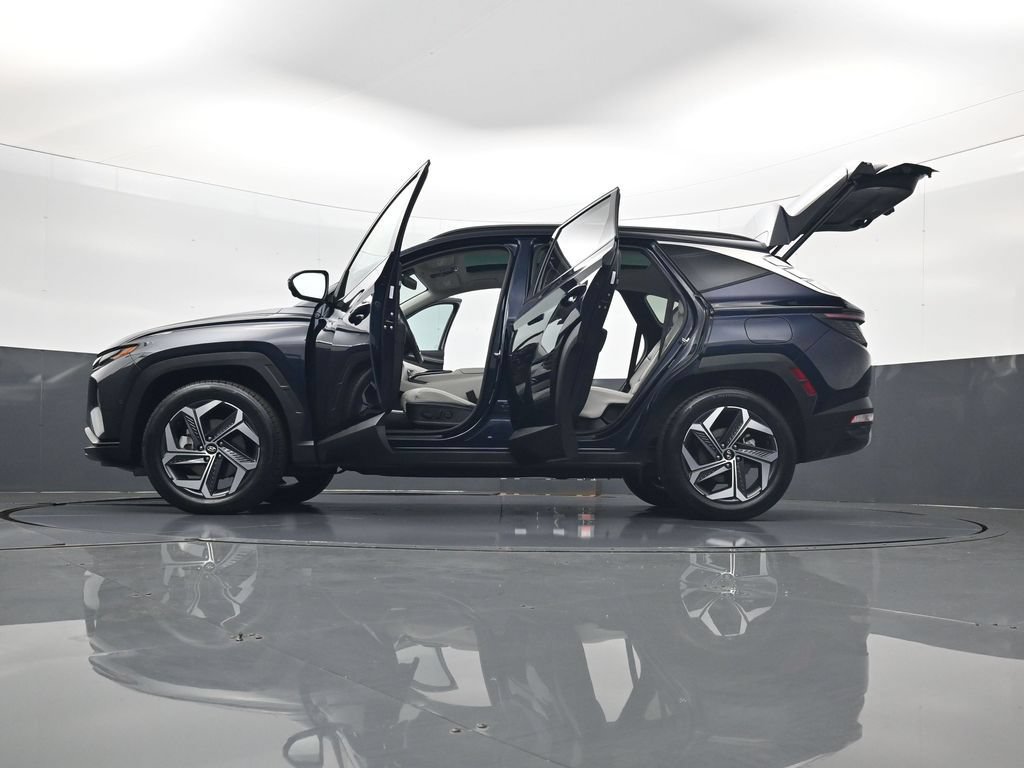 Certified 2023 Hyundai Tucson Limited AWD/4WD image 35