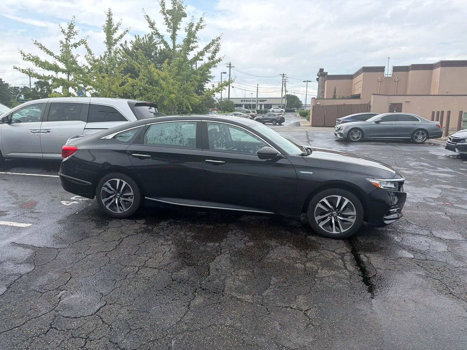 Used 2019 Honda Accord Touring image 19