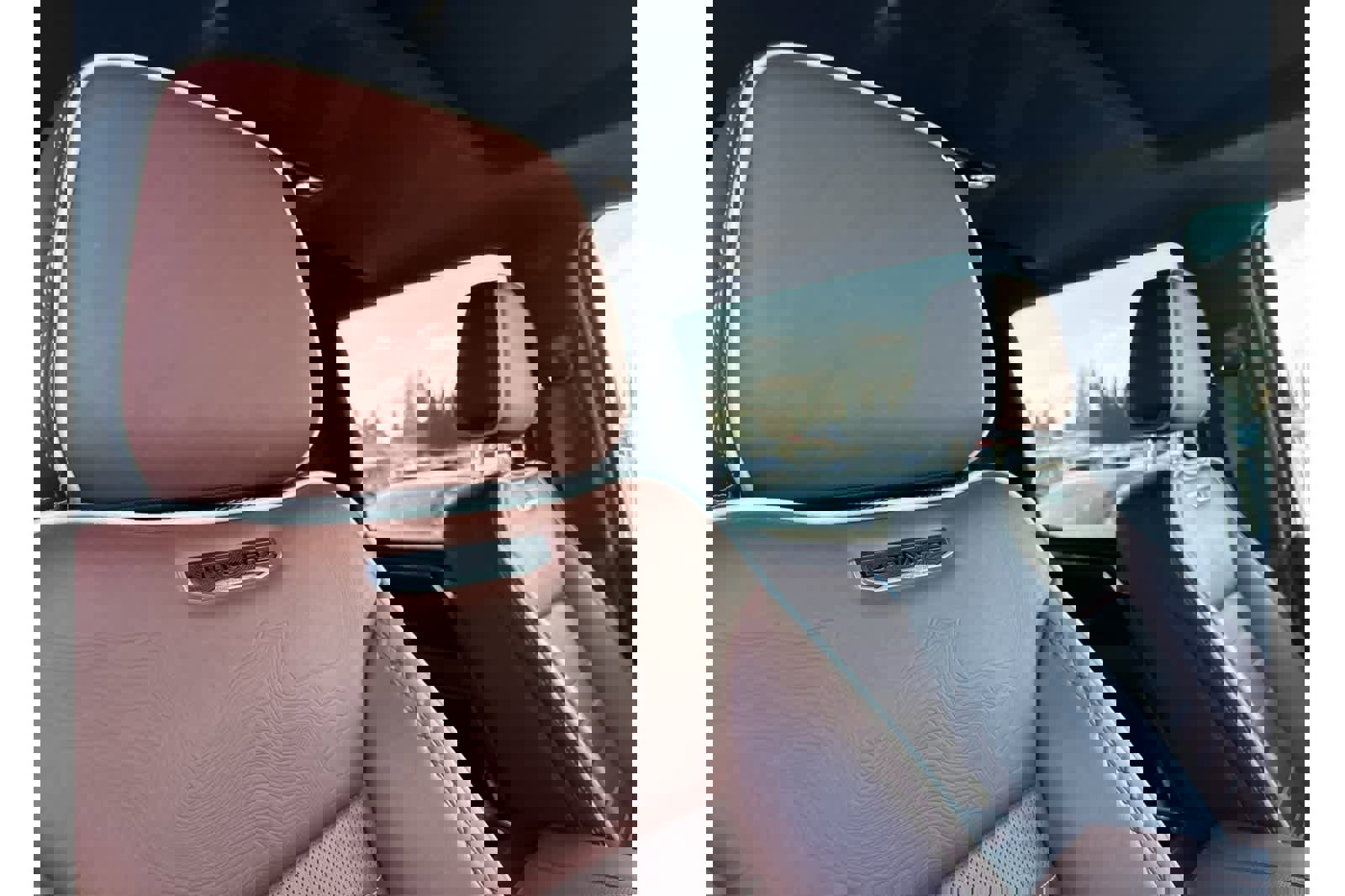 Used 2024 GMC Sierra 2500 Denali Ultimate image 15