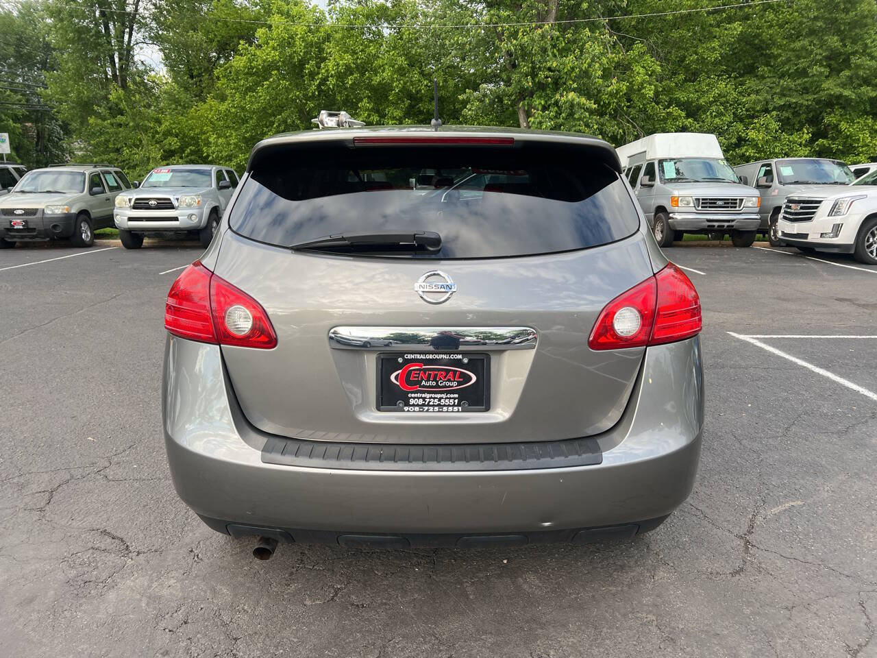 Used 2014 Nissan Rogue S AWD/4WD image 6