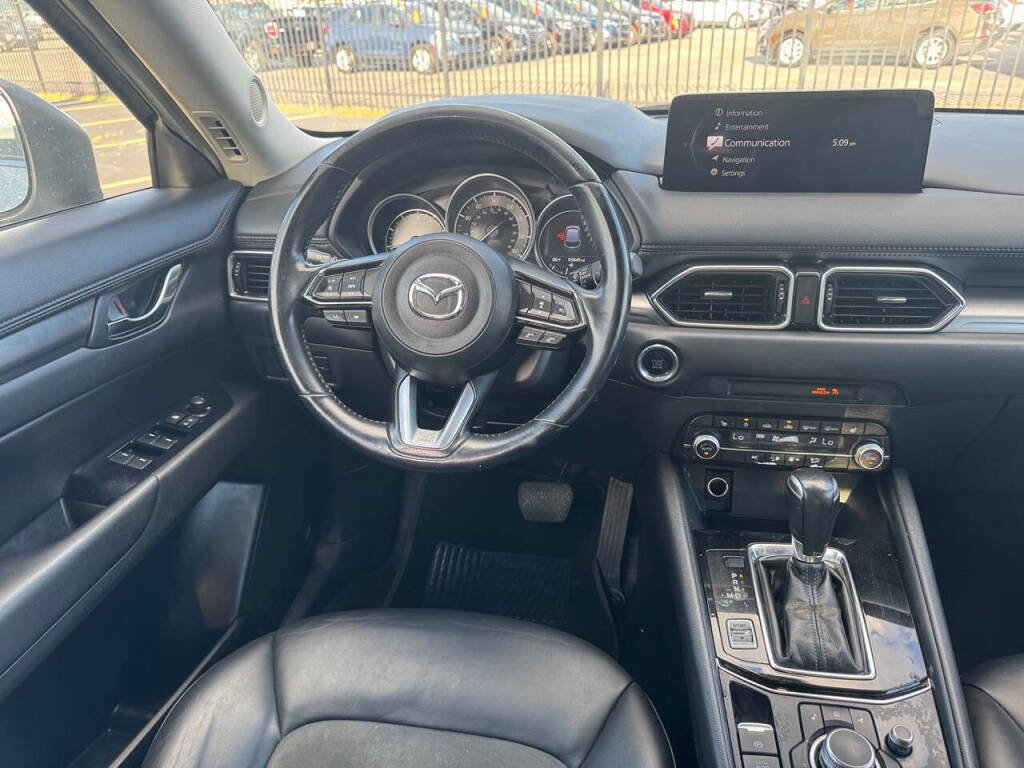 Used 2021 MAZDA CX-5 Touring image 5