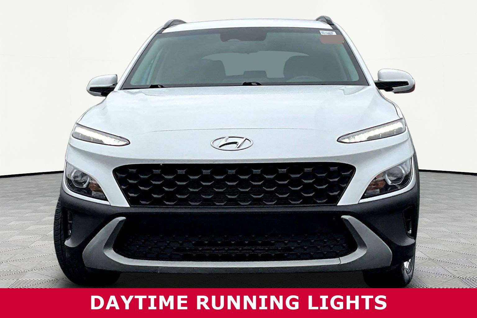 Used 2022 Hyundai Kona SEL image 3