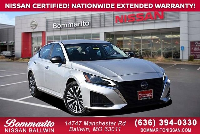 Certified 2025 Nissan Altima 2.5 SV image 1