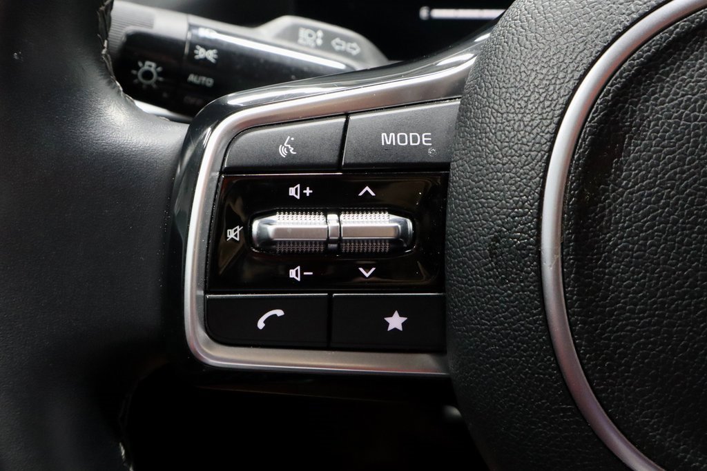 Used 2024 Kia Sorento S image 29