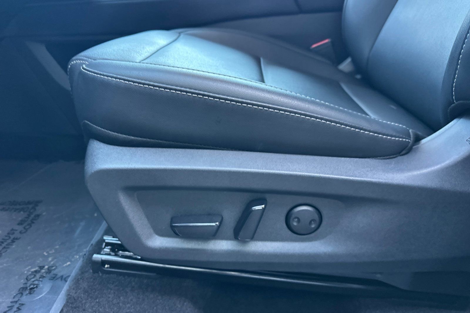 Certified 2025 Nissan Murano SL image 14