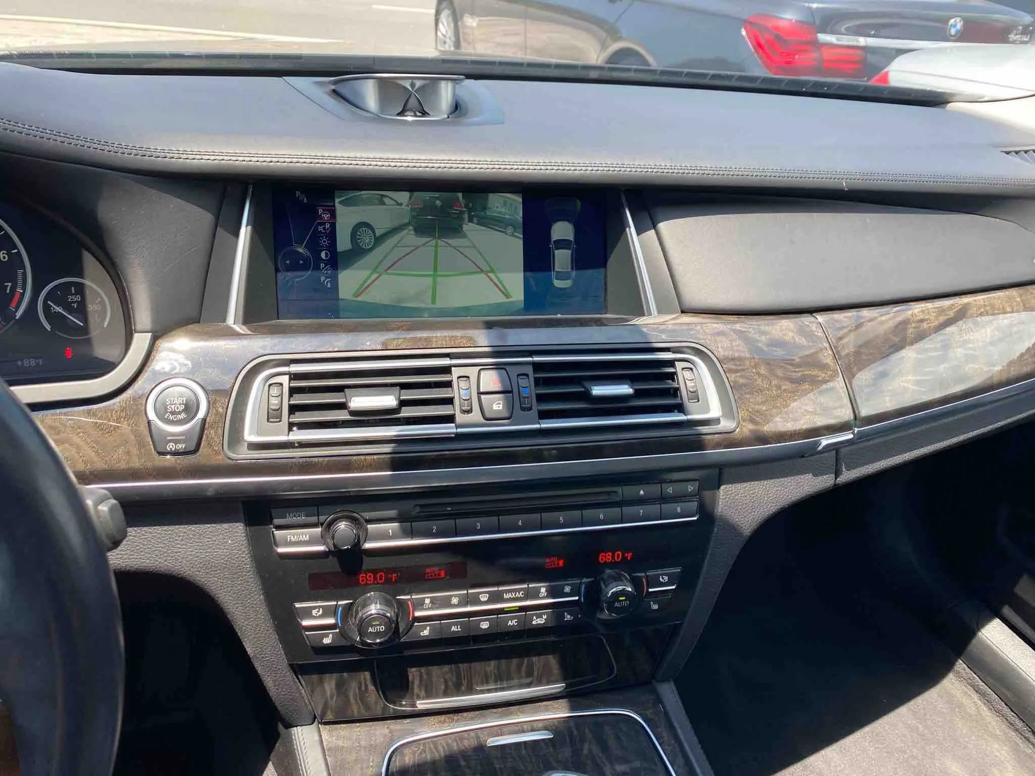 Used 2013 BMW 750Li image 31