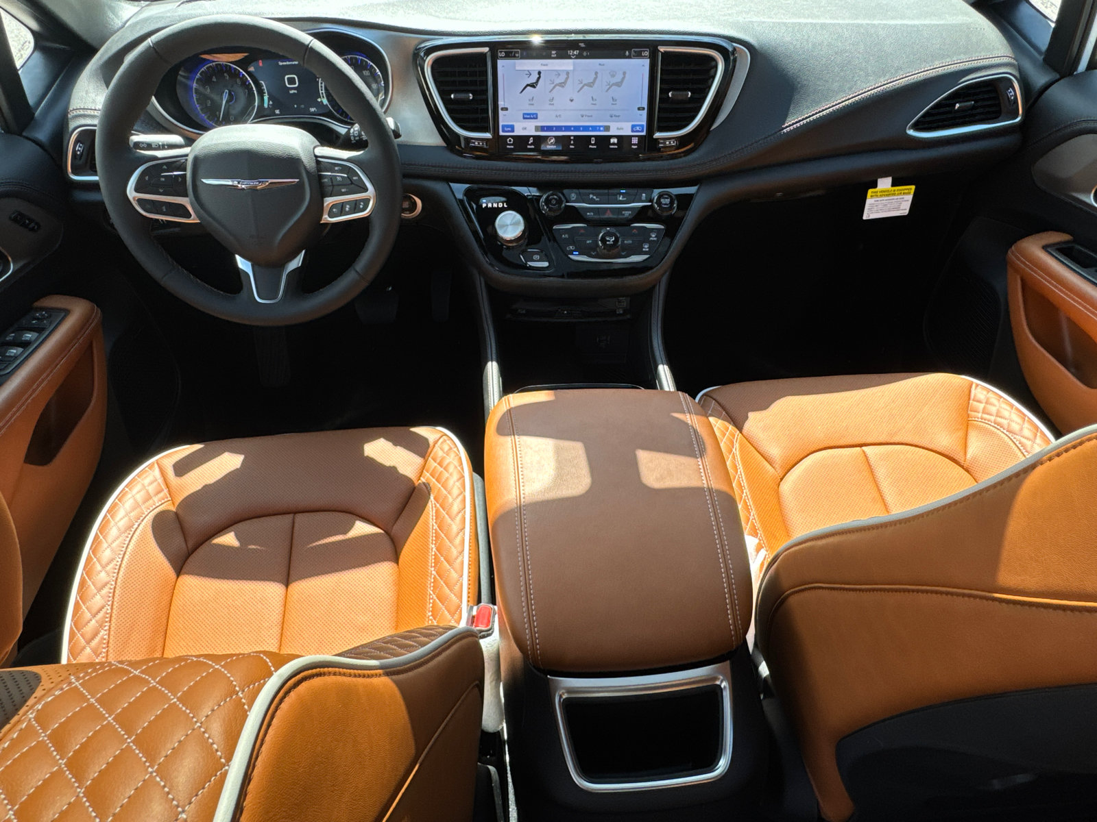 New 2026 Chrysler Pacifica Pinnacle FWD image 29