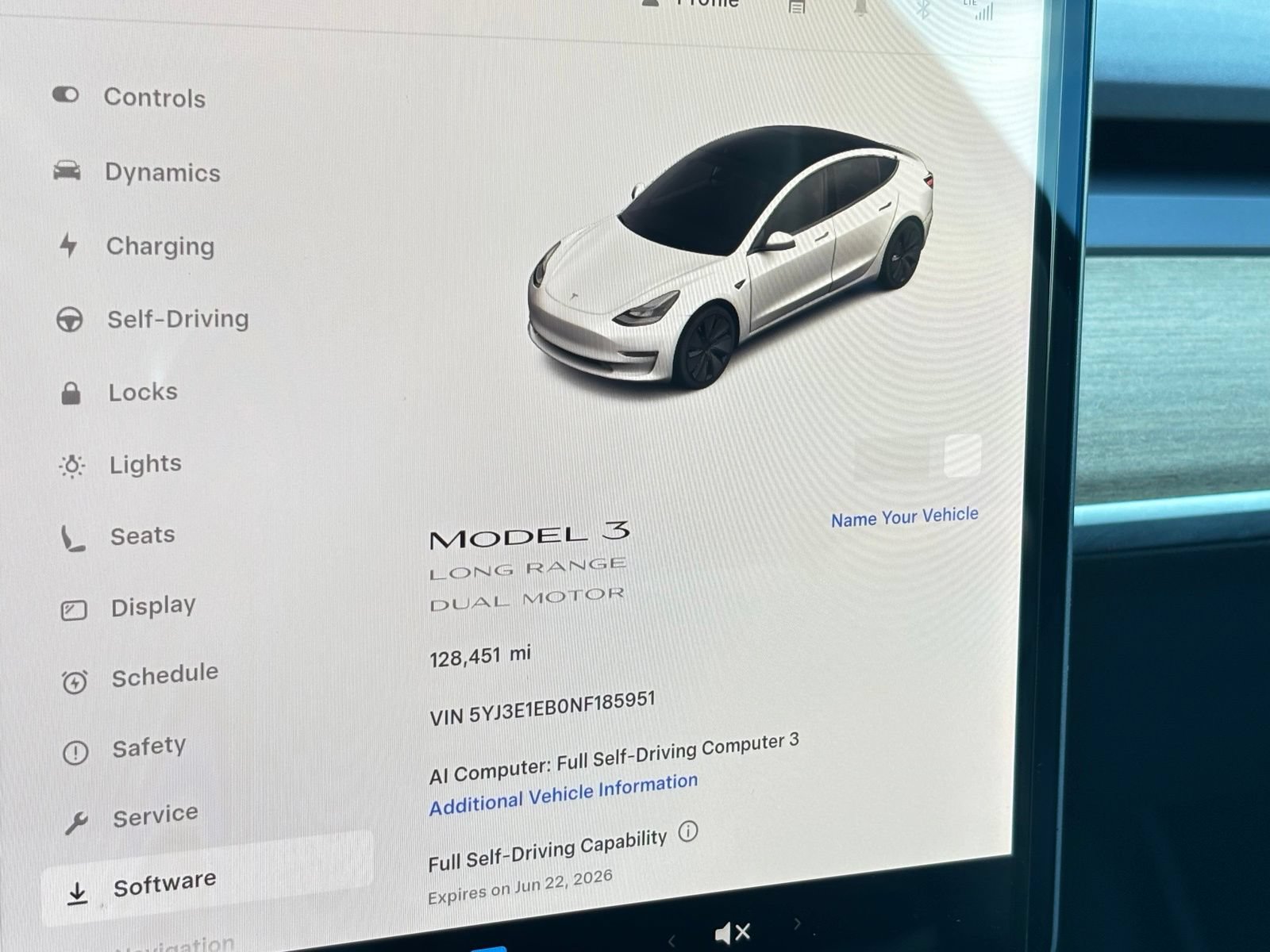 Used 2022 Tesla Model 3 Long Range AWD/4WD image 24