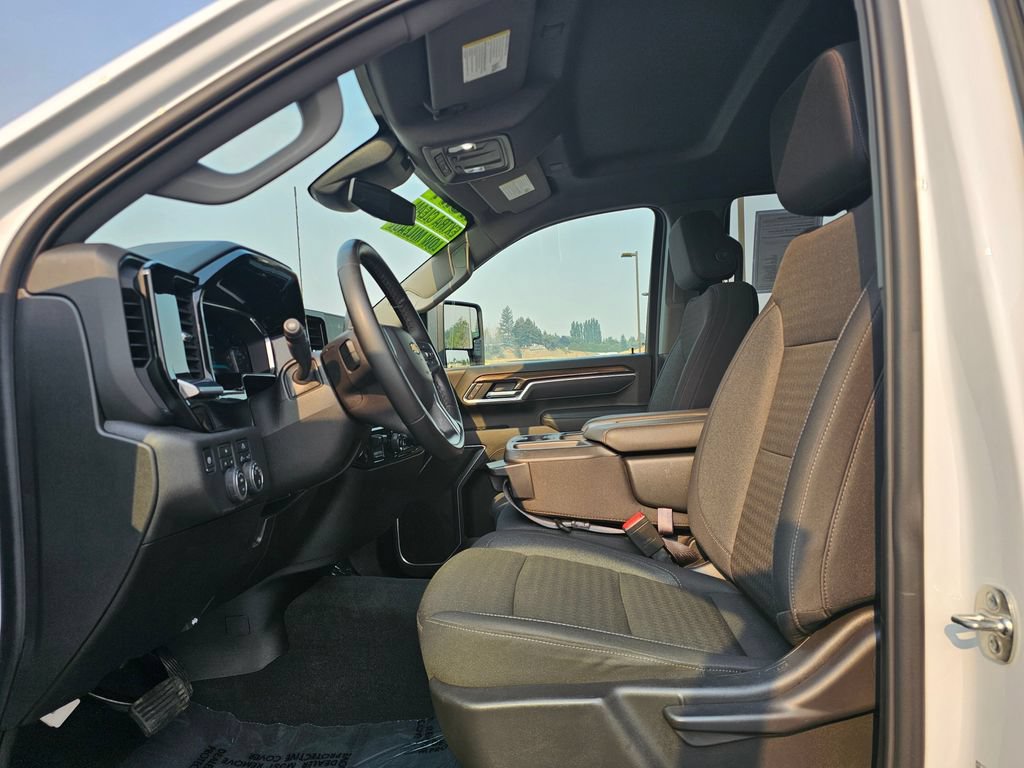 Certified 2026 Chevrolet Silverado 3500 LT AWD/4WD image 28