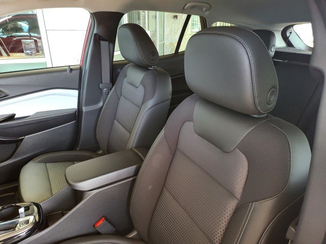 New 2026 Chevrolet Trax LT w/ Driver Confidence Package FWD image 21