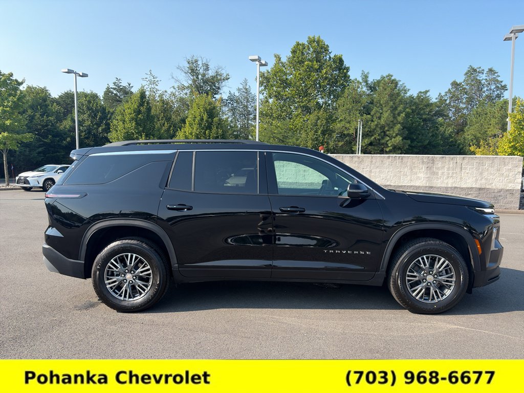 Certified 2026 Chevrolet Traverse LT AWD/4WD image 8