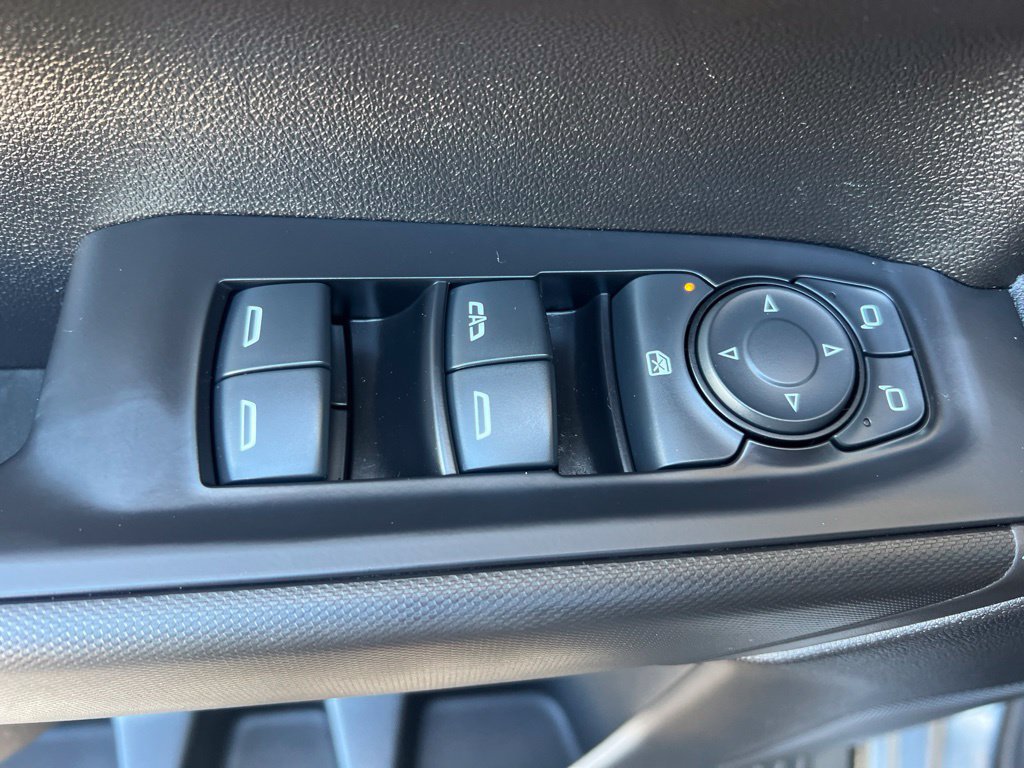 Used 2021 Chevrolet Silverado 1500 Custom AWD/4WD image 41