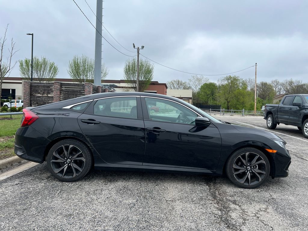 Used 2020 Honda Civic Sport image 2