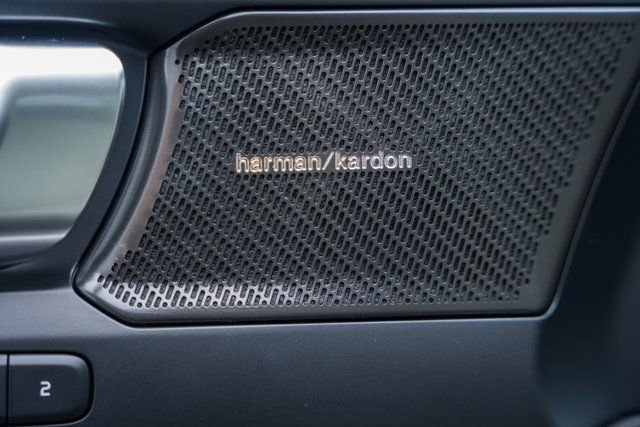 Used 2026 Volvo XC40 B5 Ultra w/ Protection Package Premier image 42