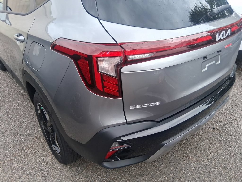 Certified 2026 Kia Seltos S AWD/4WD image 14