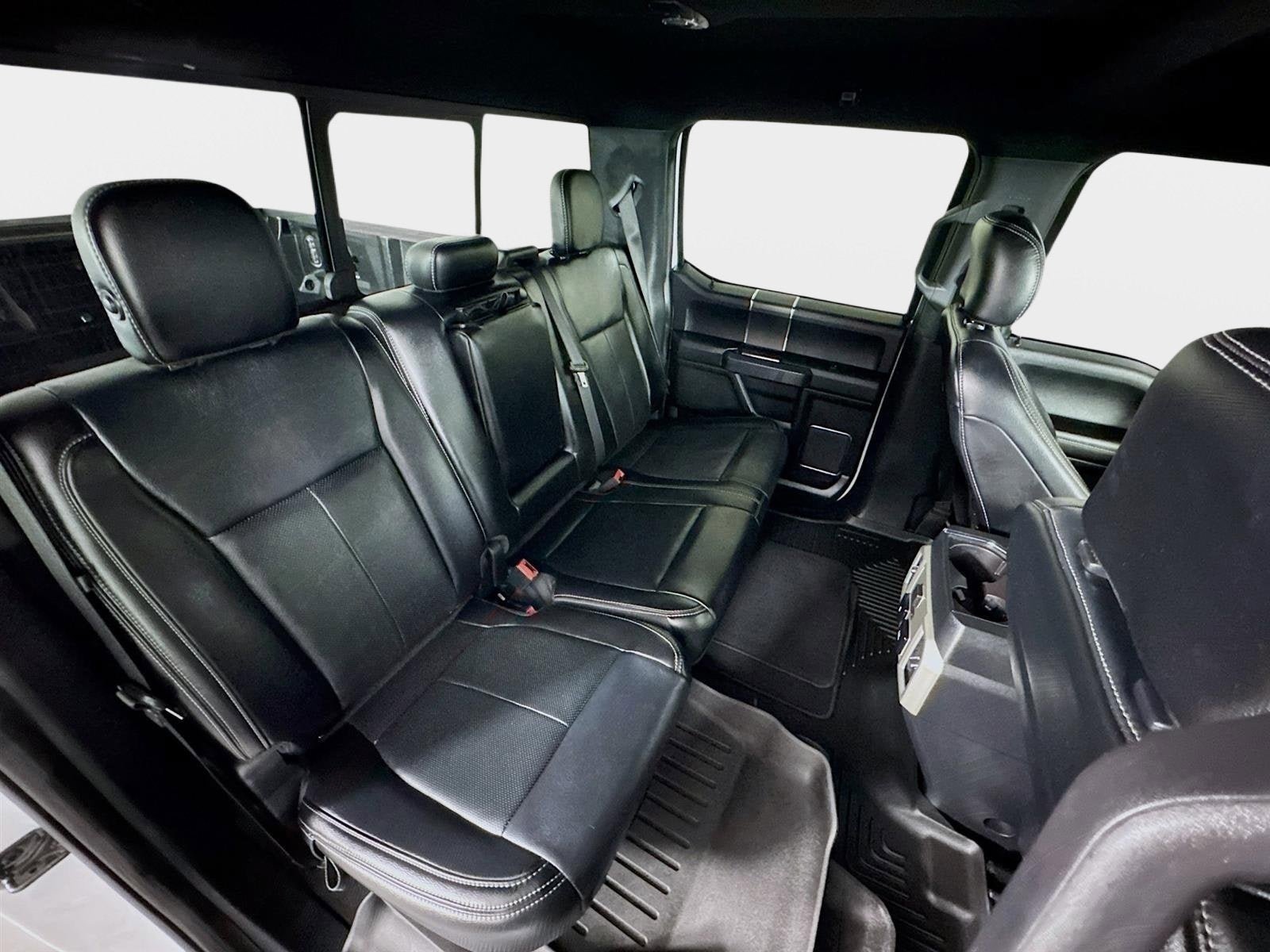 Used 2019 Ford F150 Lariat w/ Equipment Group 502A Luxury AWD/4WD image 26