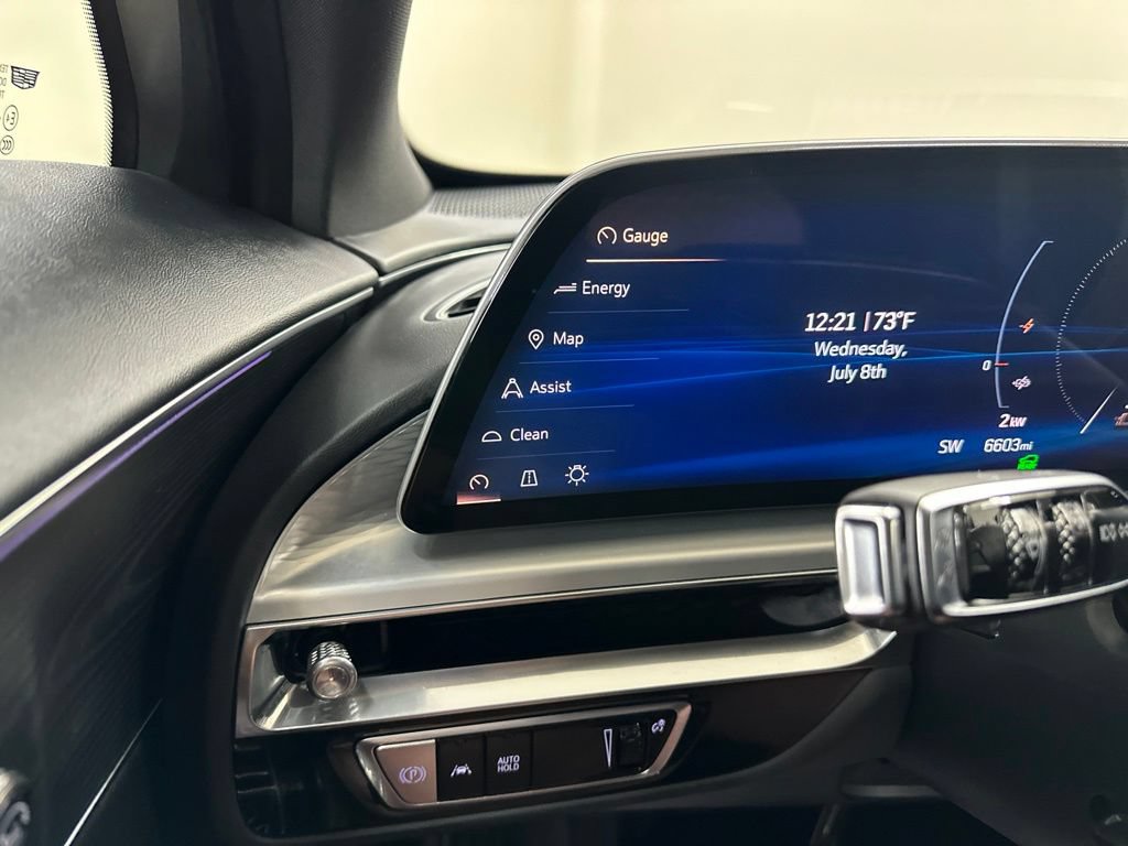 Certified 2025 Cadillac Lyriq Sport AWD/4WD image 38
