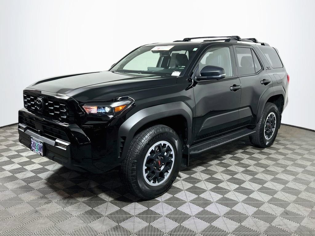 Certified 2025 Toyota 4Runner TRD Off-Road Premium AWD/4WD image 3