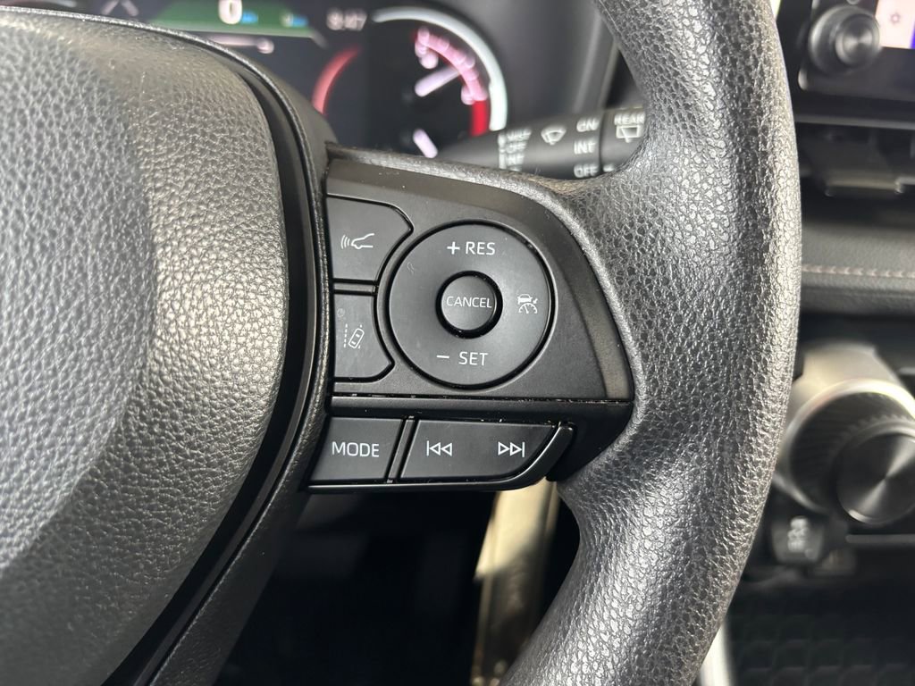 Used 2024 Toyota RAV4 LE image 12