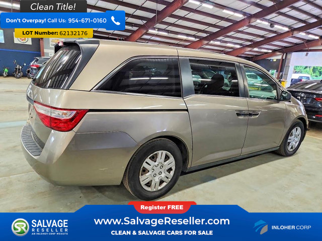 Used 2012 Honda Odyssey LX image 4
