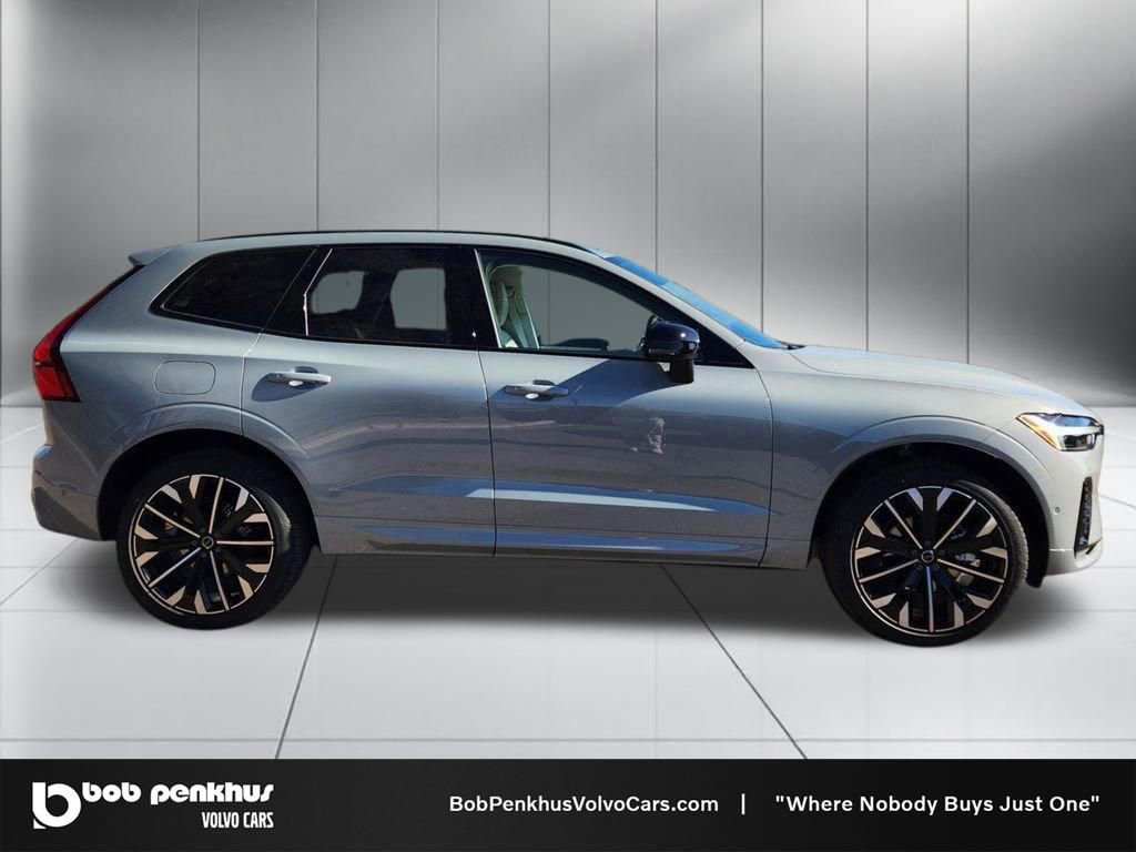 New 2026 Volvo XC60 B5 Ultra w/ Protection Package Premier image 23