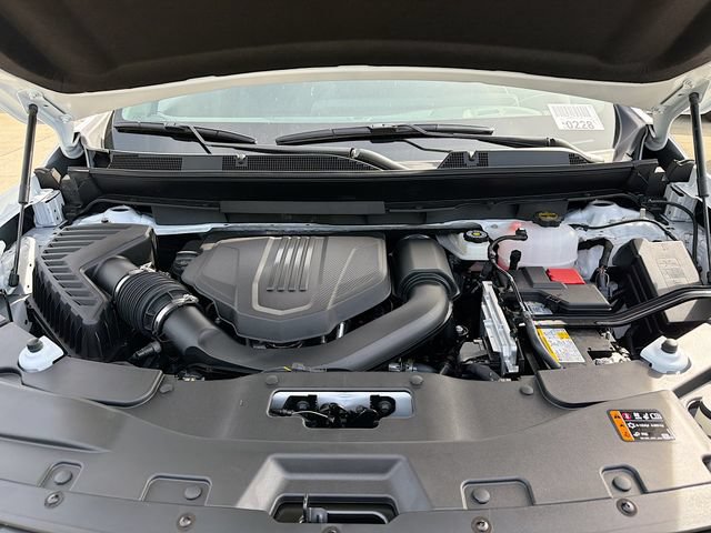 New 2026 Chevrolet Traverse LT w/ Driver Confidence Package AWD/4WD image 33