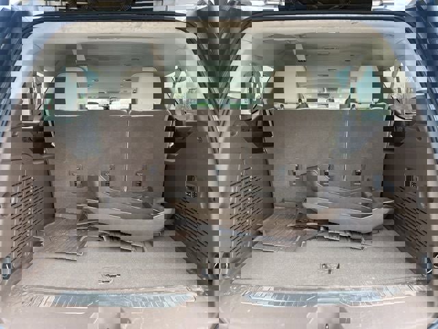 Used 2022 GMC Yukon XL Denali image 11