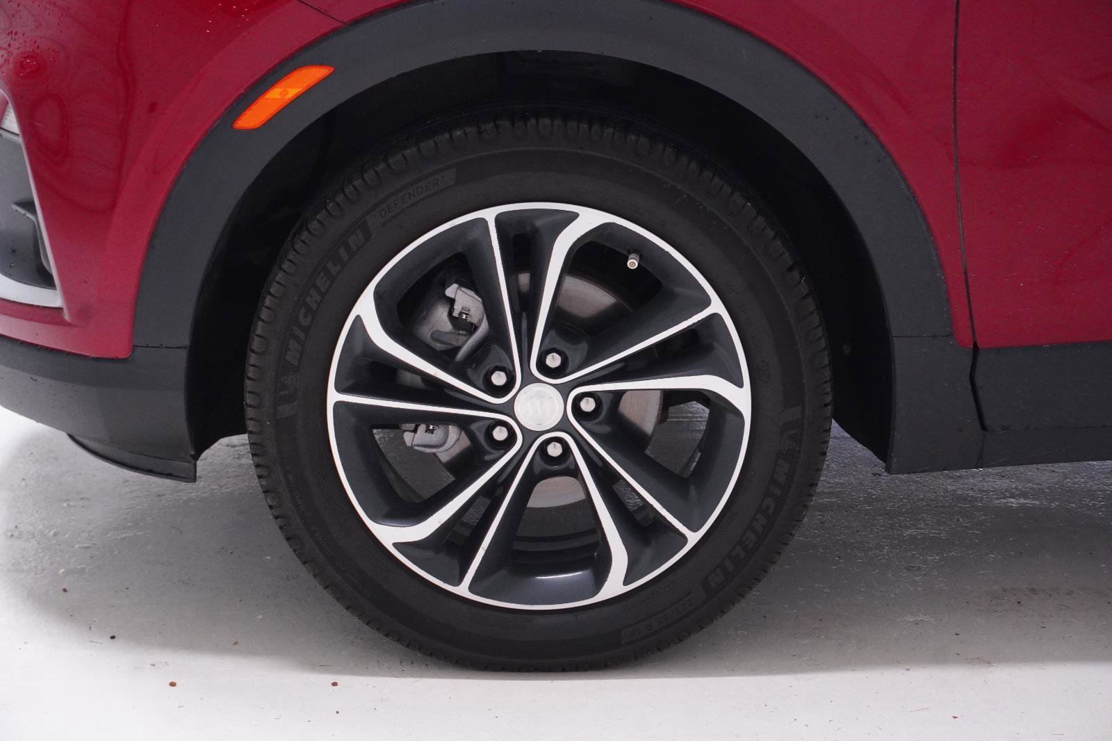 Used 2021 Buick Encore GX Select image 11