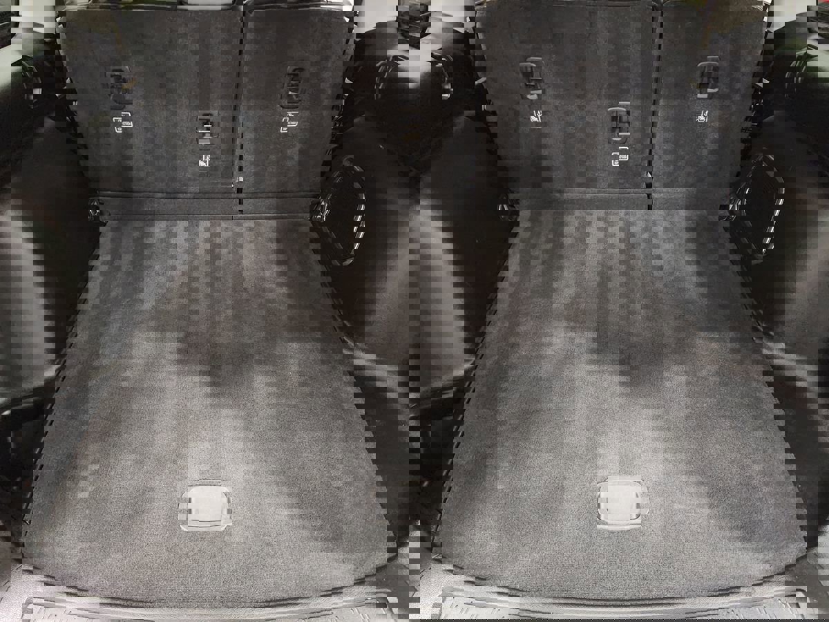 Used 2023 Jeep Grand Cherokee Limited w/ Luxury Tech Group II image 56