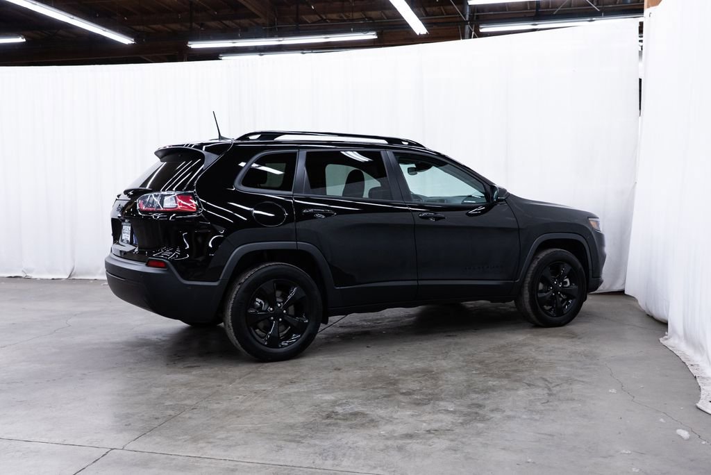 Used 2023 Jeep Cherokee Altitude Lux AWD/4WD image 6