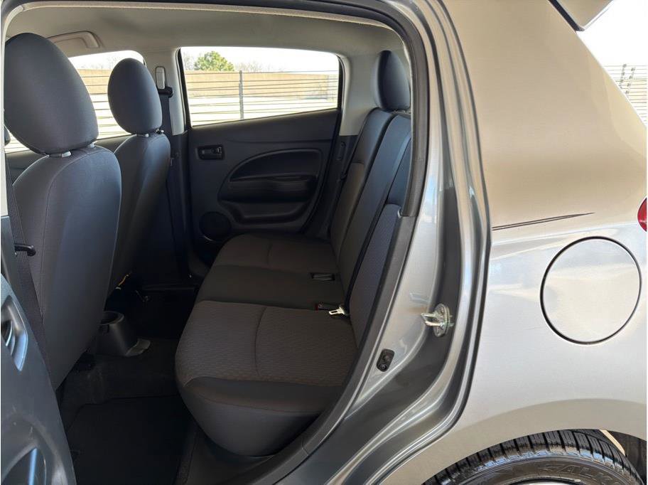 Used 2017 Mitsubishi Mirage ES image 11