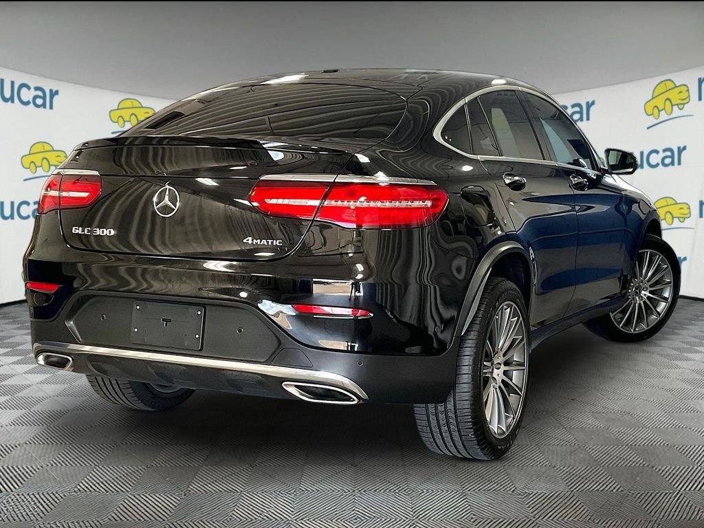 Used 2019 Mercedes-Benz GLC 300 4MATIC Coupe image 6