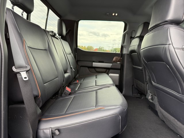 Certified 2025 Ford F250 Lariat w/ Chrome Package AWD/4WD image 16