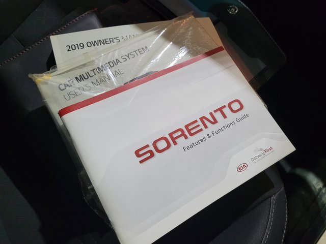 Used 2019 Kia Sorento L image 52