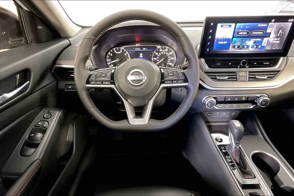 New 2026 Nissan Altima 2.5 SR AWD/4WD image 21