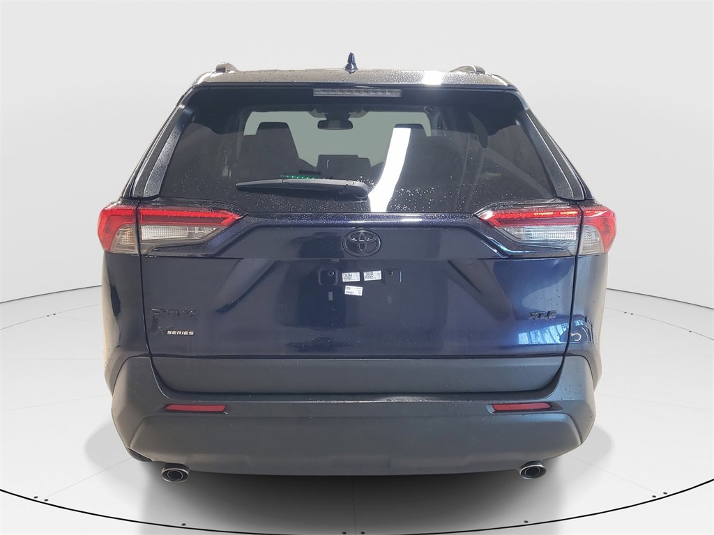 Used 2022 Toyota RAV4 XLE image 7
