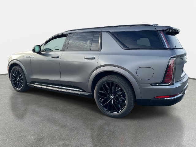 New 2026 Cadillac Escalade IQL Sport 2 w/ LPO, ONYX Package AWD/4WD image 3