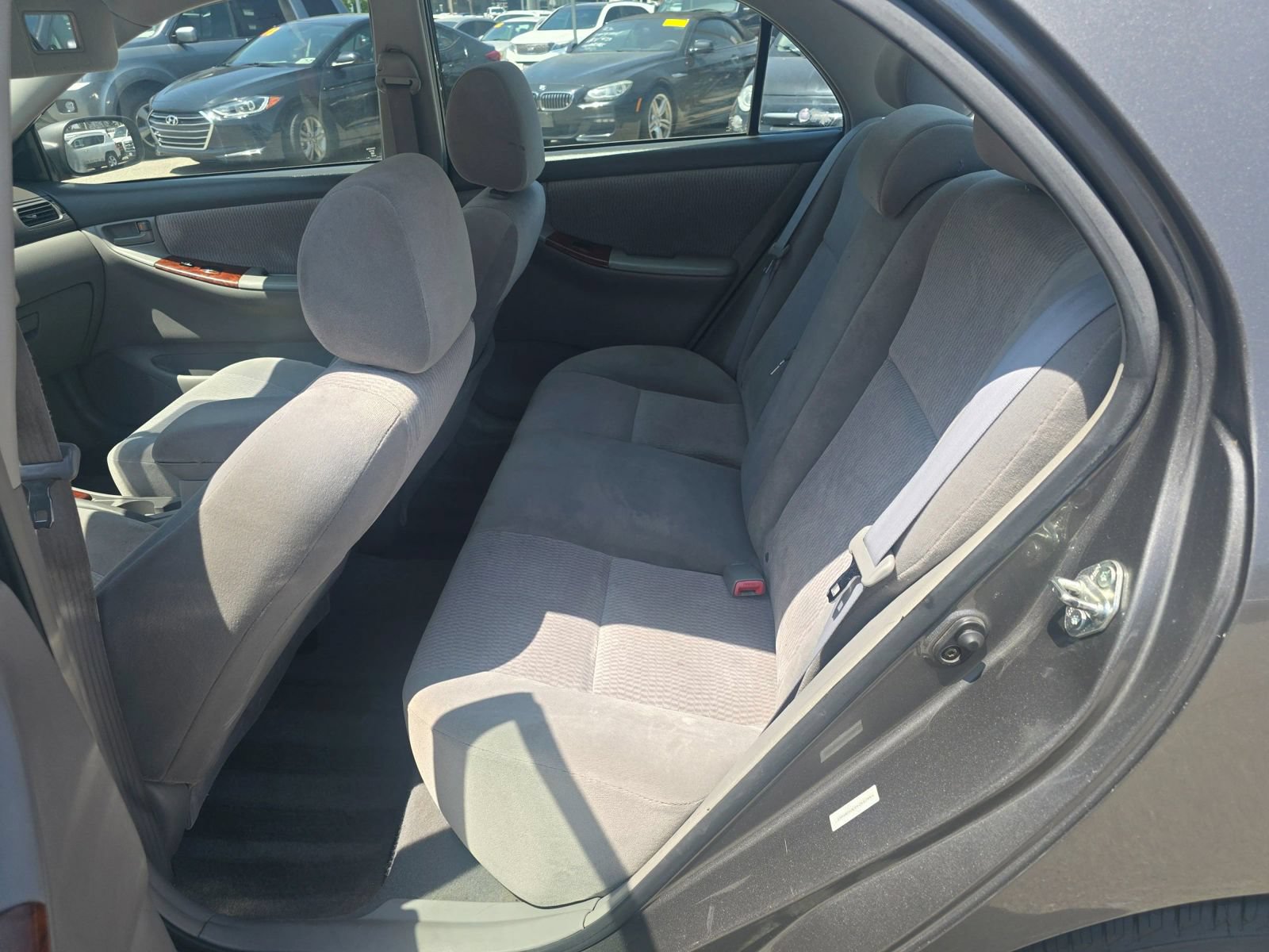 Used 2005 Toyota Corolla LE FWD image 12