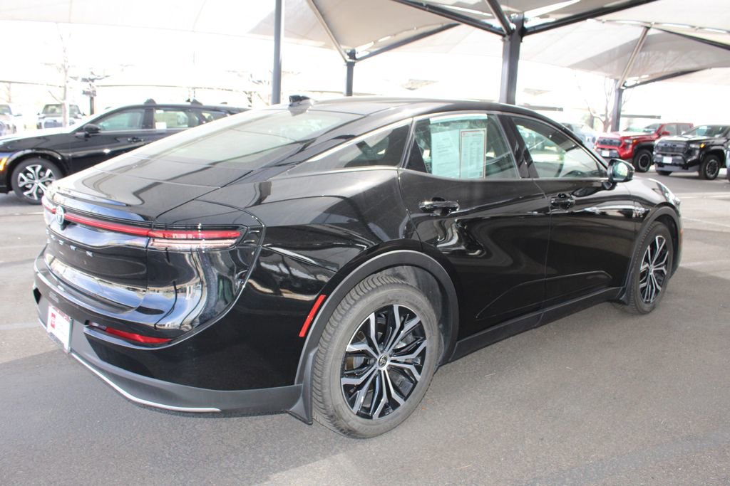 Certified 2023 Toyota Crown XLE image 16