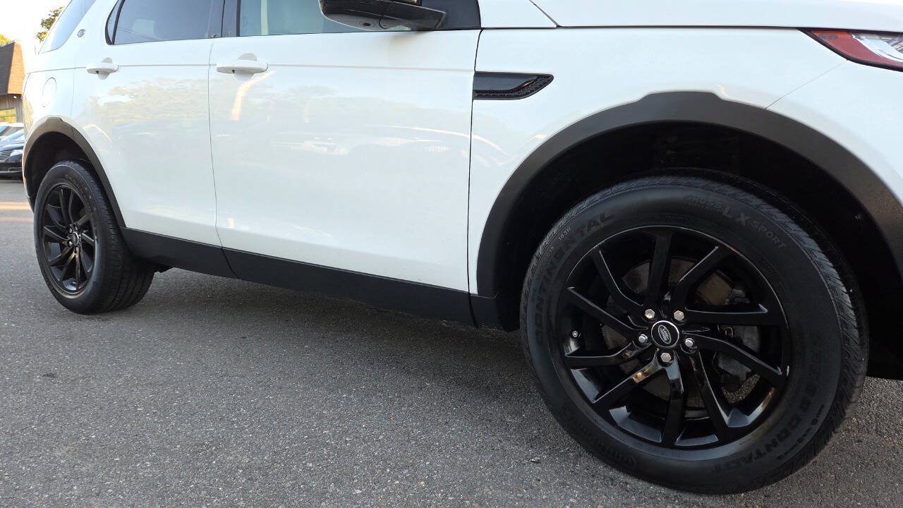 Used 2017 Land Rover Discovery Sport SE AWD/4WD image 20