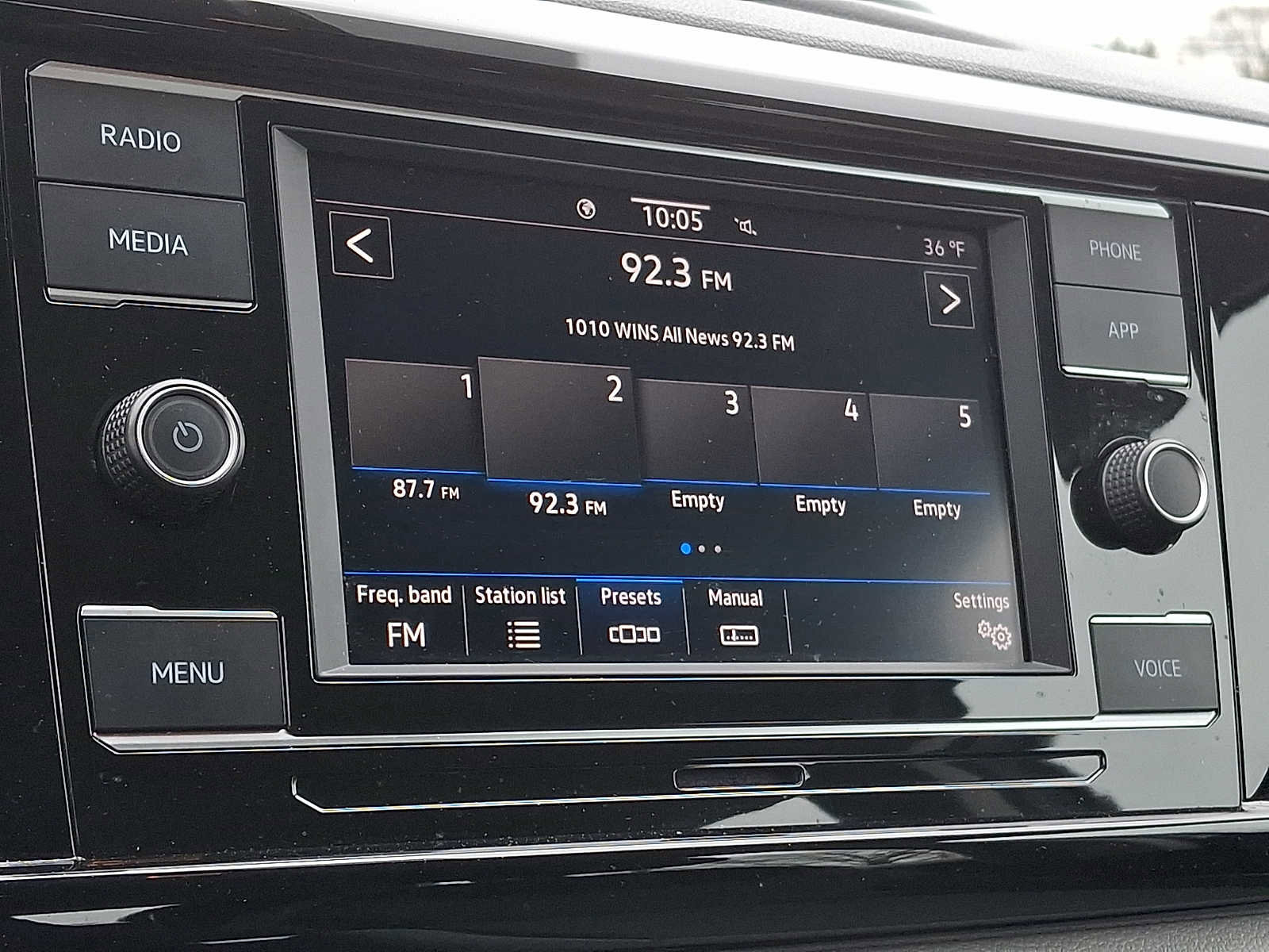 Used 2024 Volkswagen Taos S image 14