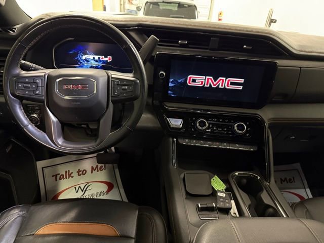 Used 2024 GMC Sierra 2500 AT4 w/ AT4 Premium Plus Package image 17