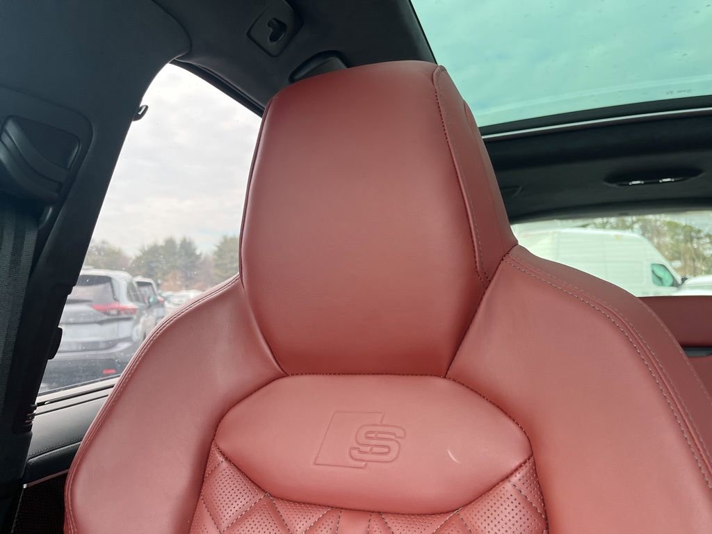 Used 2023 Audi SQ7 Prestige w/ Sport Package image 6